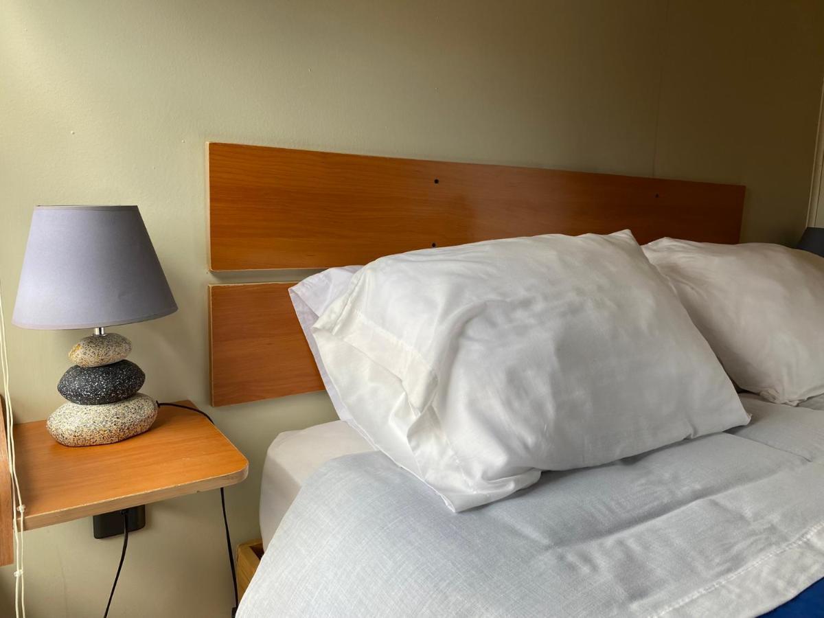Hostal Los Pioneros Puerto Natales Luaran gambar