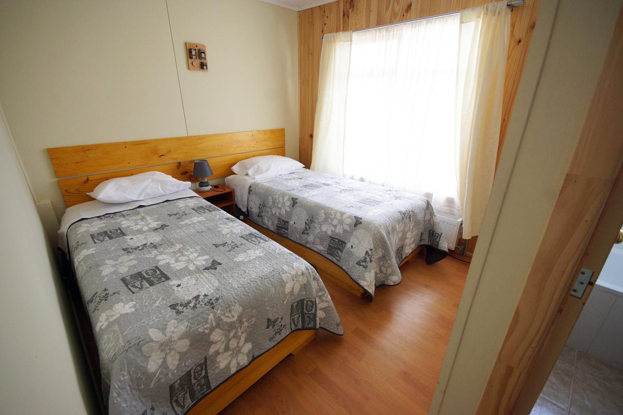 Hostal Los Pioneros Puerto Natales Luaran gambar