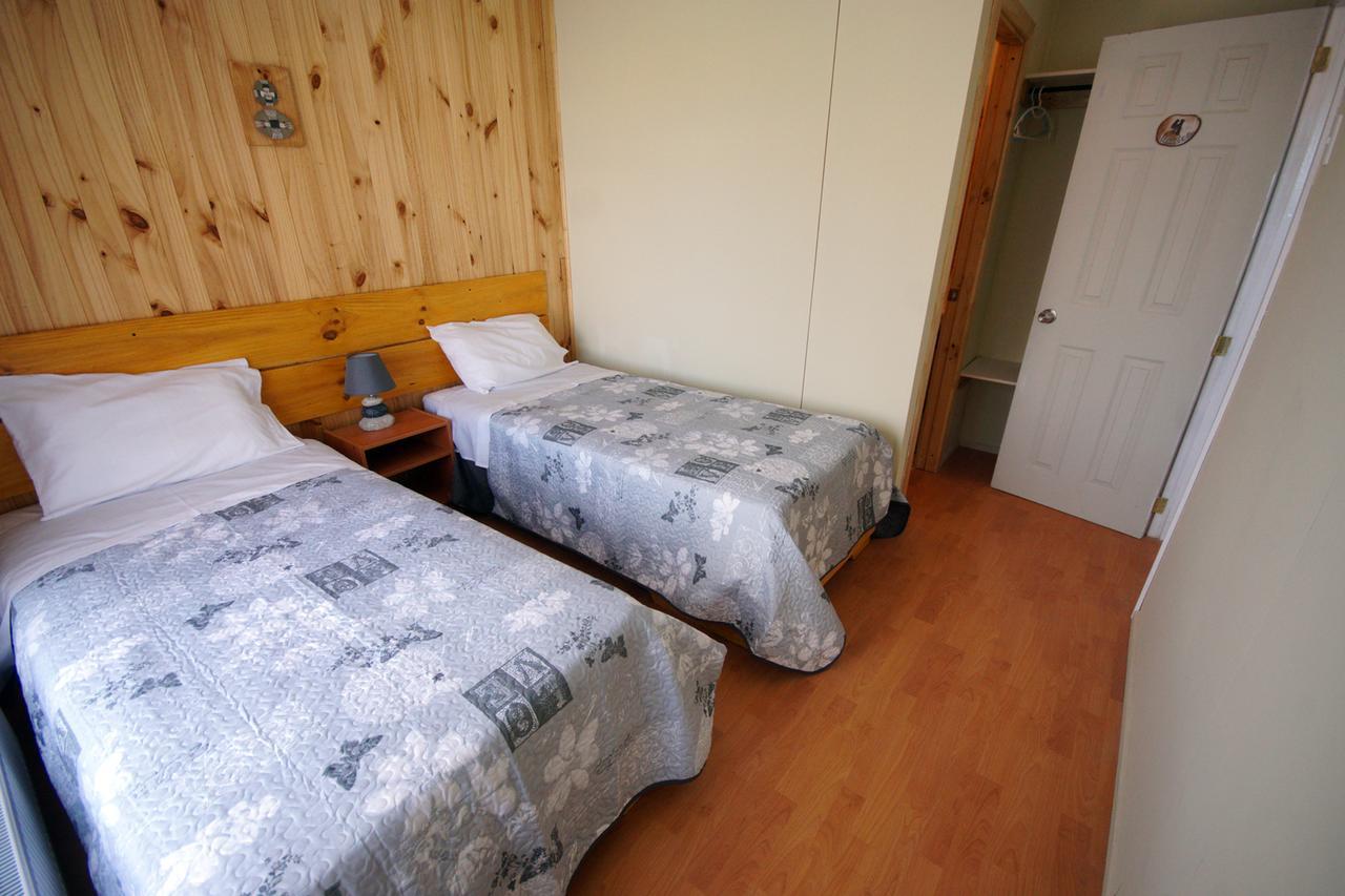 Hostal Los Pioneros Puerto Natales Luaran gambar