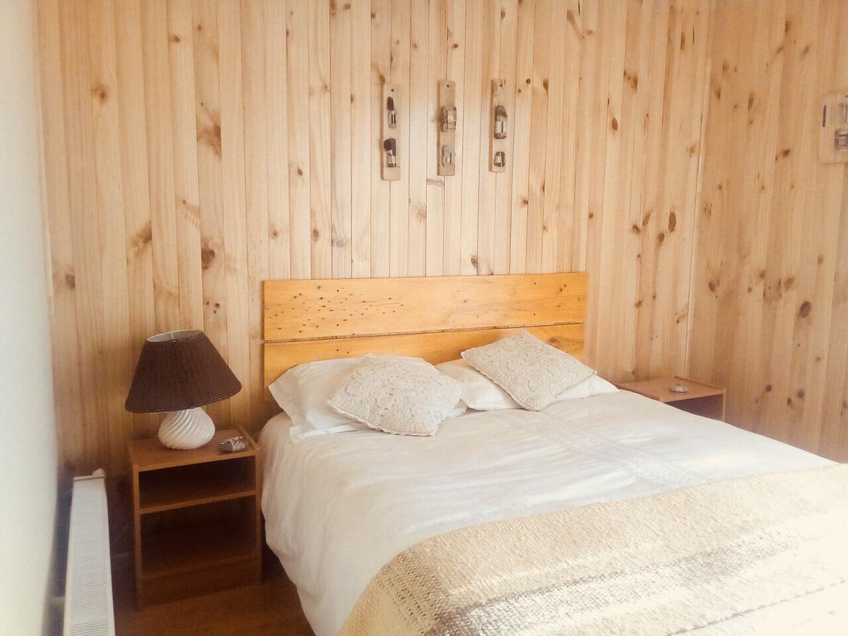 Hostal Los Pioneros Puerto Natales Luaran gambar
