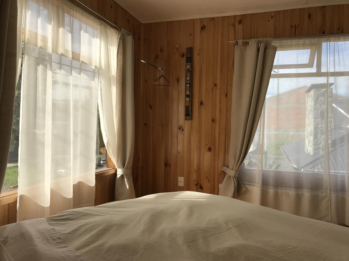 Hostal Los Pioneros Puerto Natales Luaran gambar